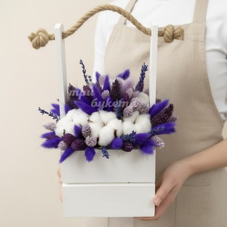 Лаванда и фаларис в ящичке