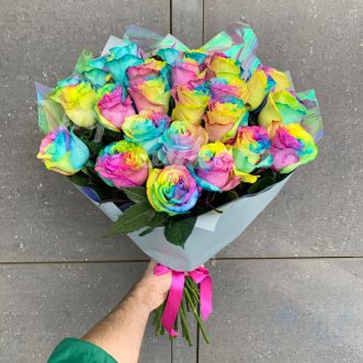 Букет из 25 радужных роз Букет из 25 радужных роз