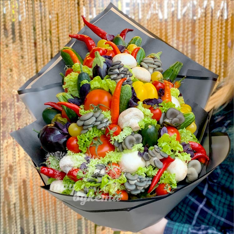 Букет из овощей и грибов